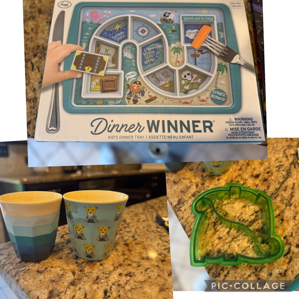 Pirate Dinner Winner in box + 2 rice cups & Dino cutter